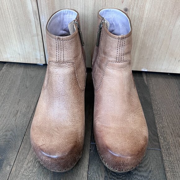 Dansko Sarah Boots Tan Milled Burnished Leather Ankle Booties Size 39 Size Zip - Picture 5 of 8